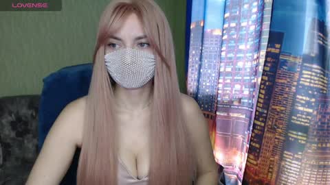 Sophie online show from 03-30-26, 08:48