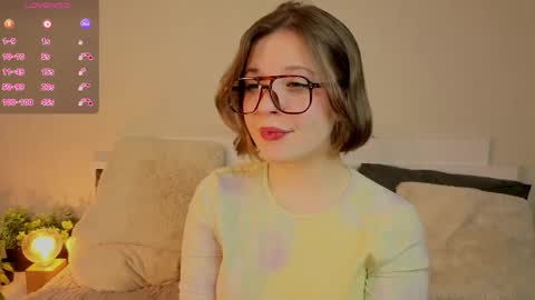 Sophia online show from 04-16-26, 04:24