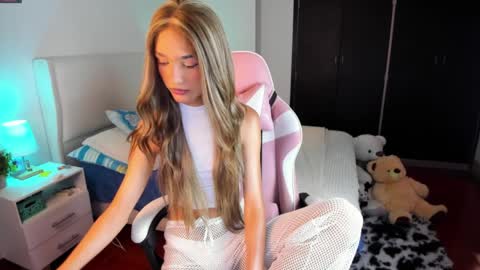    online show from 03-30-26, 02:18