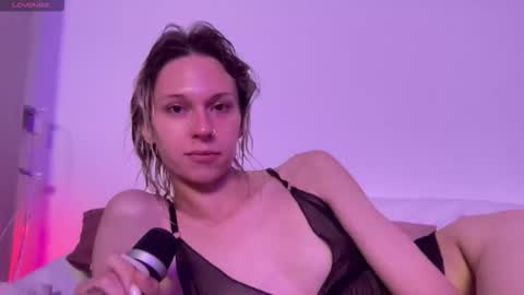 Snapshot of sophiediamond_x chatting on 09-29-25, 10:14 sophiediamond_x online show from 09-29-25, 10:14