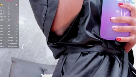         online show from 02-01-25, 05:37