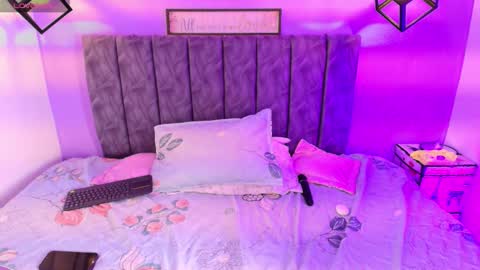         online show from 01-05-26, 05:27