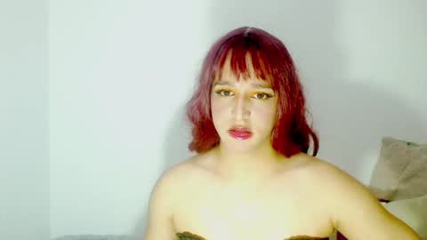 Snapshot of sophiehillsxo chatting on 01-05-25, 03:22 sophiehillsxo online show from 01-05-25, 03:22