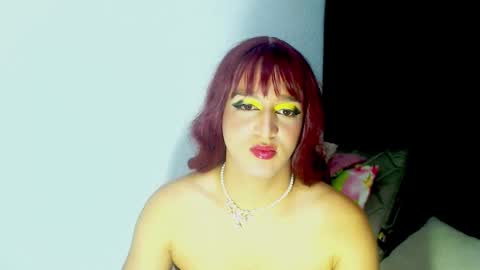 Snapshot of sophiehillsxo chatting on 01-24-25, 02:39 sophiehillsxo online show from 01-24-25, 02:39