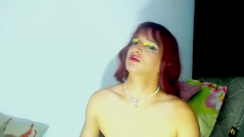 Snapshot of sophiehillsxo chatting on 01-24-25, 08:44 sophiehillsxo online show from 01-24-25, 08:44
