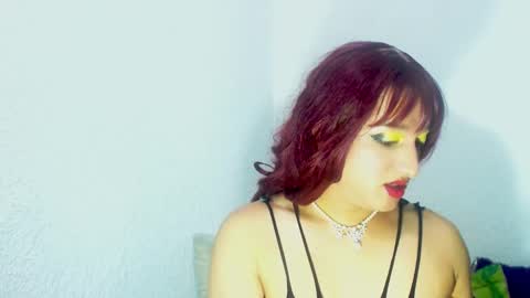 Snapshot of sophiehillsxo chatting on 01-31-25, 01:54 sophiehillsxo online show from 01-31-25, 01:54