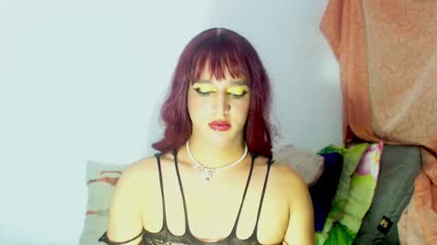 Snapshot of sophiehillsxo chatting on 01-31-25, 05:09 sophiehillsxo online show from 01-31-25, 05:09