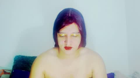 sophiehillsxo online show from 04-19-26, 10:45