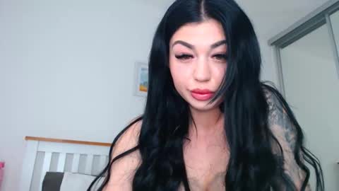 Snapshot of sophiekai_x chatting on 11-07-25, 10:59 SophieKai x online show from 11-07-25, 10:59