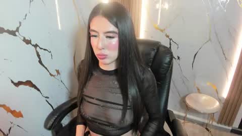 Snapshot of sophielotuss chatting on 08-10-26, 06:06 sophielotuss online show from 08-10-26, 06:06