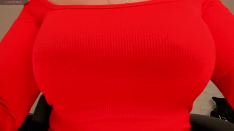 Snapshot of sophiepalmerx chatting on 07-03-26, 11:49 Sophie Palmer online show from 07-03-26, 11:49