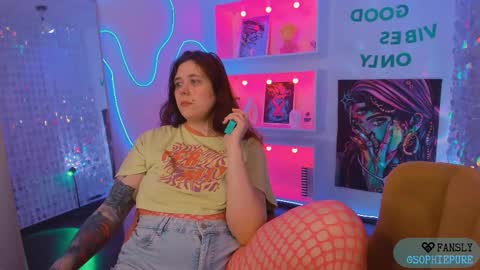 Sophie online show from 02-19-26, 02:07