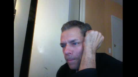 Snapshot of sophiestar12 chatting on 12-12-24, 02:55 Sophiestar online show from 12-12-24, 02:55