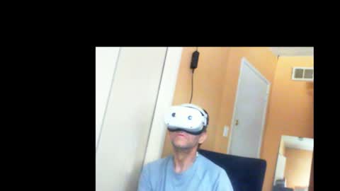 Snapshot of sophiestar12 chatting on 12-29-24, 11:18 Sophiestar online show from 12-29-24, 11:18