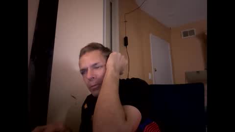 Snapshot of sophiestar12 chatting on 01-09-25, 06:38 Sophiestar online show from 01-09-25, 06:38