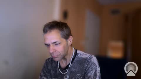 Snapshot of sophiestar12 chatting on 01-13-25, 12:13 Sophiestar online show from 01-13-25, 12:13