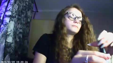 Sophie and my bestie Mandy    online show from 02-08-25, 09:04