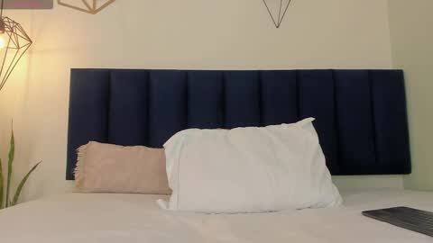 sophieturner_mg online show from 02-14-26, 07:21