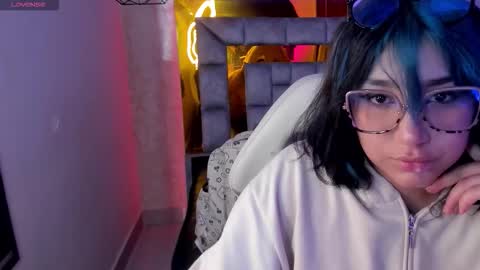   Sophie  online show from 02-24-26, 11:36