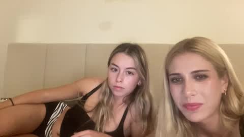 Snapshot of sophiexbree chatting on 11-07-25, 03:39 sophiexbree online show from 11-07-25, 03:39