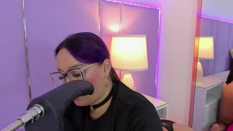 Sophy online show from 11-15-25, 11:51