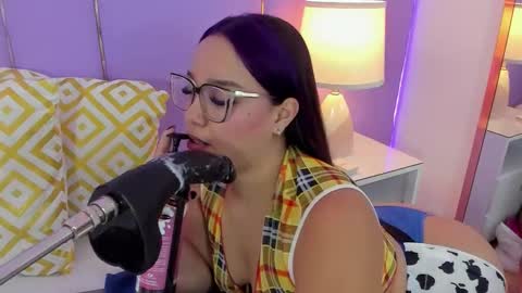 Sophy online show from 02-23-26, 11:51