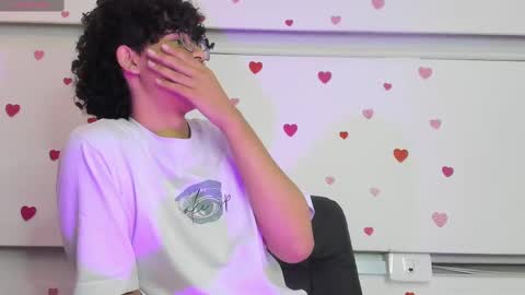 Snapshot of sorenandree chatting on 03-11-25, 06:43 sorenandree online show from 03-11-25, 06:43