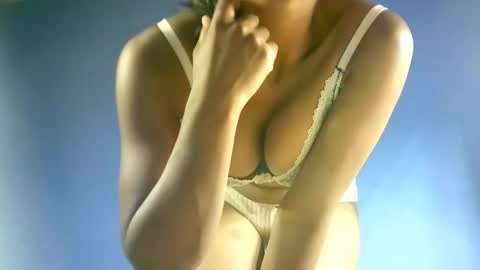 Snapshot of sourayaa chatting on 02-26-26, 12:53 sourayaa online show from 02-26-26, 12:53