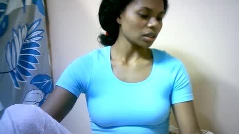 Snapshot of sourayaa chatting on 05-29-26, 07:01 sourayaa online show from 05-29-26, 07:01