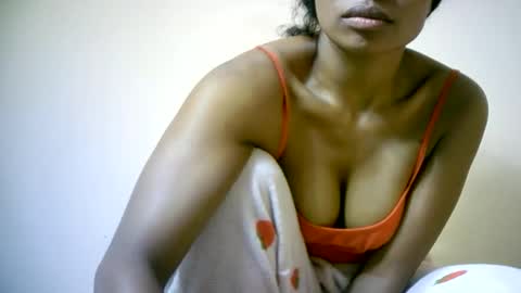 Snapshot of sourayaa chatting on 06-01-26, 07:37 sourayaa online show from 06-01-26, 07:37