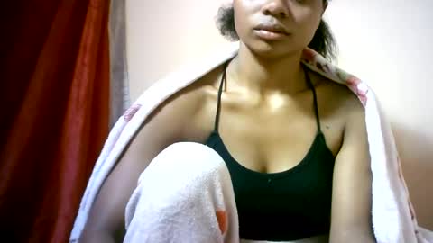 Snapshot of sourayaa chatting on 07-15-26, 02:06 sourayaa online show from 07-15-26, 02:06