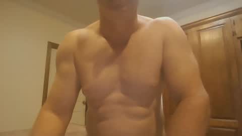 Snapshot of soveryhandsome chatting on 01-01-25, 07:43 soveryhandsome online show from 01-01-25, 07:43