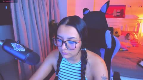 Lili online show from 02-26-26, 03:16