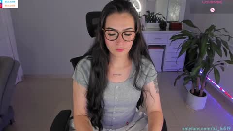 Luisa    online show from 12-29-24, 10:57