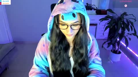 Luisa    online show from 01-07-25, 12:55