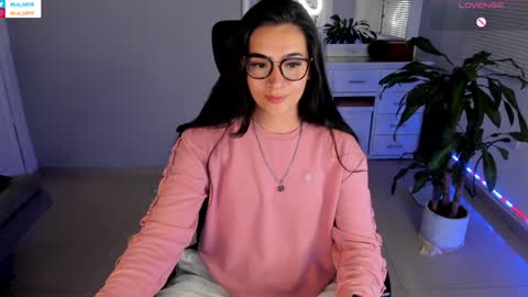 Luisa    online show from 01-13-25, 12:09