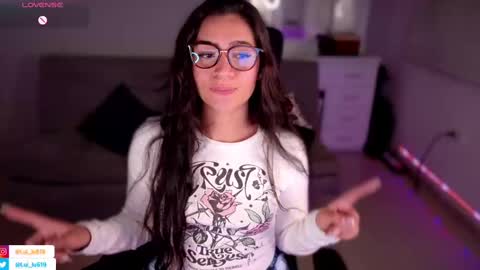 Luisa    online show from 02-27-25, 04:31