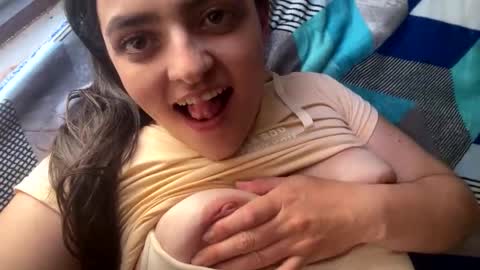 Snapshot of soycelesteg chatting on 01-14-25, 09:20 CelesteLg online show from 01-14-25, 09:20