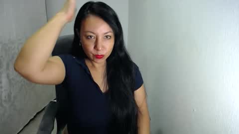 Snapshot of soyelena46 chatting on 05-28-26, 11:40 soy Elena online show from 05-28-26, 11:40