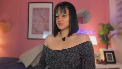 Snapshot of soysaraa_ chatting on 07-01-26, 04:47 Aleja online show from 07-01-26, 04:47