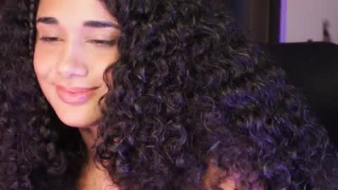Snapshot of soytropicalfruit chatting on 01-04-25, 03:07 You want to talk to me more personal follow me in My Channel VIP 50 the discount online show from 01-04-25, 03:07