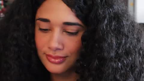 Snapshot of soytropicalfruit chatting on 01-07-25, 08:10 You want to talk to me more personal follow me in My Channel VIP 50 the discount online show from 01-07-25, 08:10