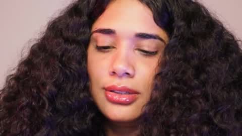 Snapshot of soytropicalfruit chatting on 01-29-25, 05:09 You want to talk to me more personal follow me in My Channel VIP 50 the discount online show from 01-29-25, 05:09