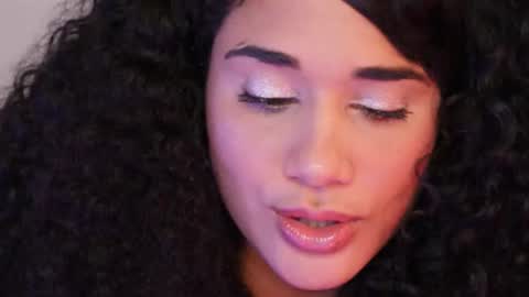 Snapshot of soytropicalfruit chatting on 02-11-25, 10:07 You want to talk to me more personal follow me in My Channel VIP 50 the discount online show from 02-11-25, 10:07
