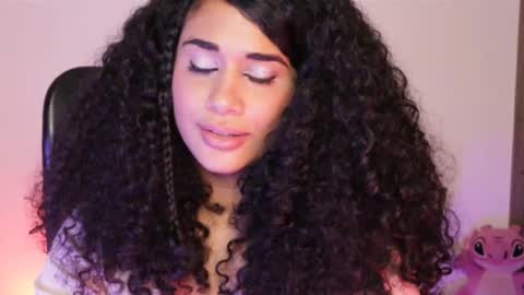 Snapshot of soytropicalfruit chatting on 02-12-25, 01:09 You want to talk to me more personal follow me in My Channel VIP 50 the discount online show from 02-12-25, 01:09