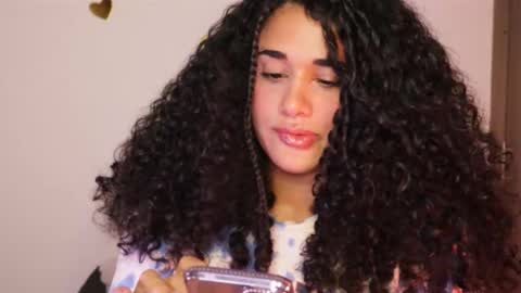 Snapshot of soytropicalfruit chatting on 02-14-25, 01:13 You want to talk to me more personal follow me in My Channel VIP 50 the discount online show from 02-14-25, 01:13