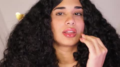Snapshot of soytropicalfruit chatting on 02-17-25, 12:21 You want to talk to me more personal follow me in My Channel VIP 50 the discount online show from 02-17-25, 12:21