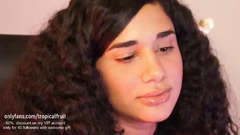 Snapshot of soytropicalfruit chatting on 02-21-25, 10:15 You want to talk to me more personal follow me in My Channel VIP 50 the discount online show from 02-21-25, 10:15