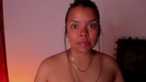 Snapshot of soytucolor chatting on 03-04-25, 12:22 Paula  add me on snap online show from 03-04-25, 12:22