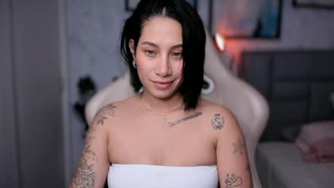 brisa  s online show from 04-15-26, 03:41